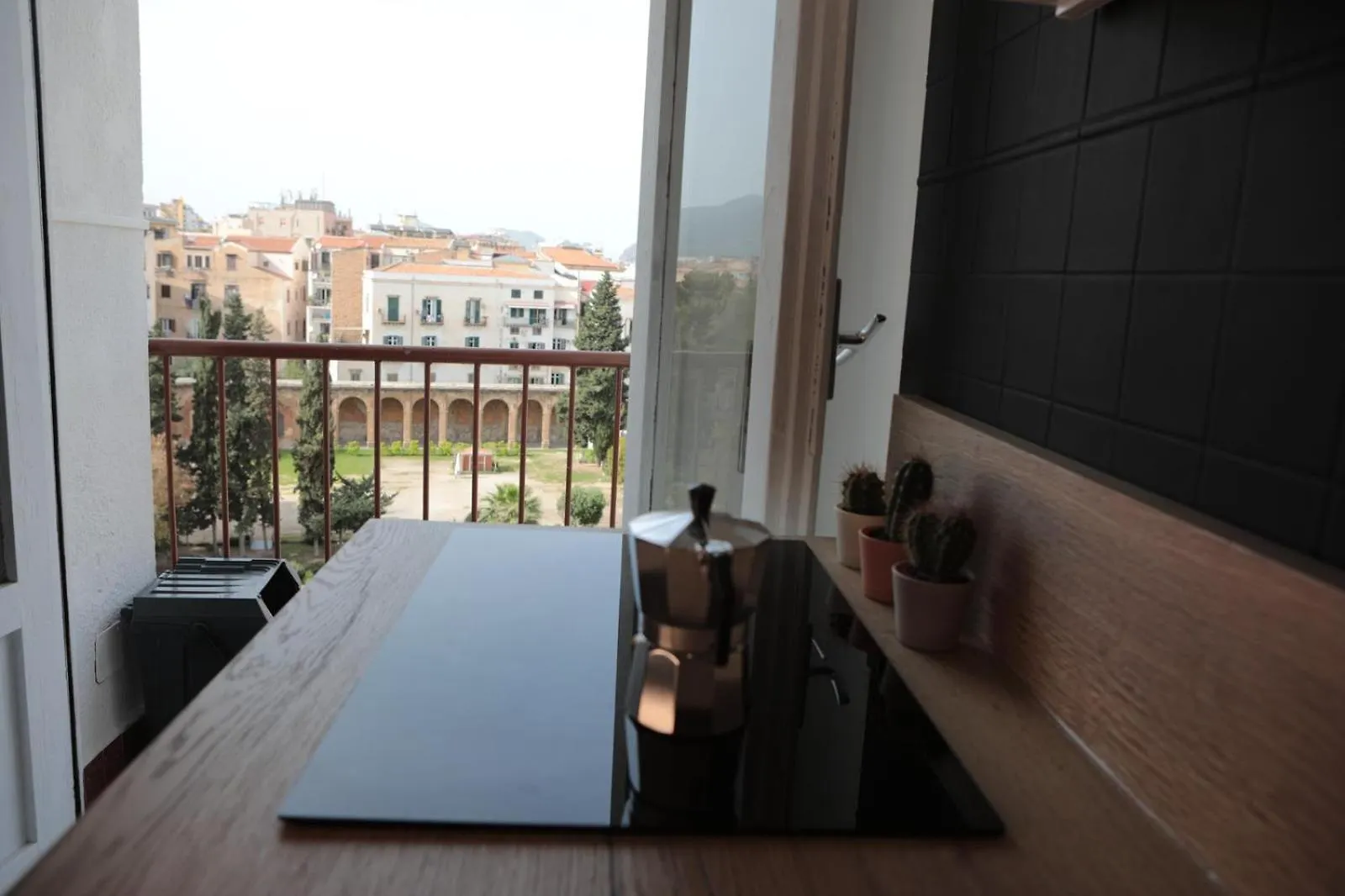 Courthouse Apartments Palermo