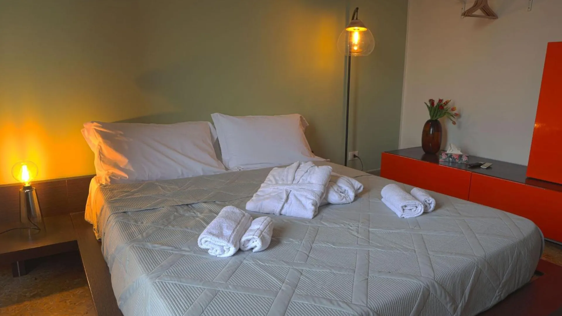 Courthouse Apartments Palermo